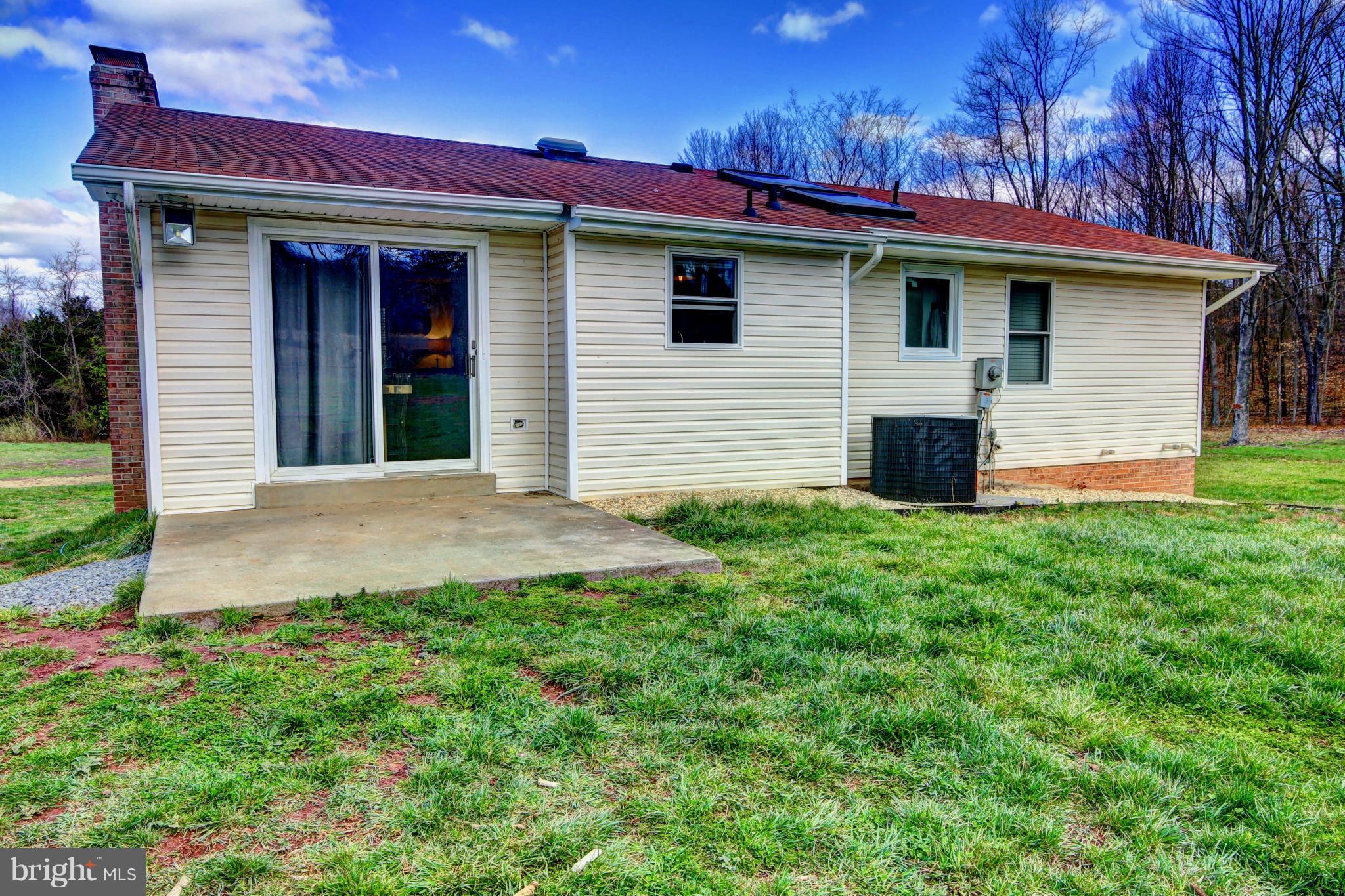 20688 Gleedsville Road Leesburg, VA 20175 - Photo 24 of 28 Exterior (Rear)