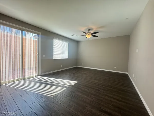 $2,550 | 3171 Rowan Brook Avenue, Henderson, NV 89052