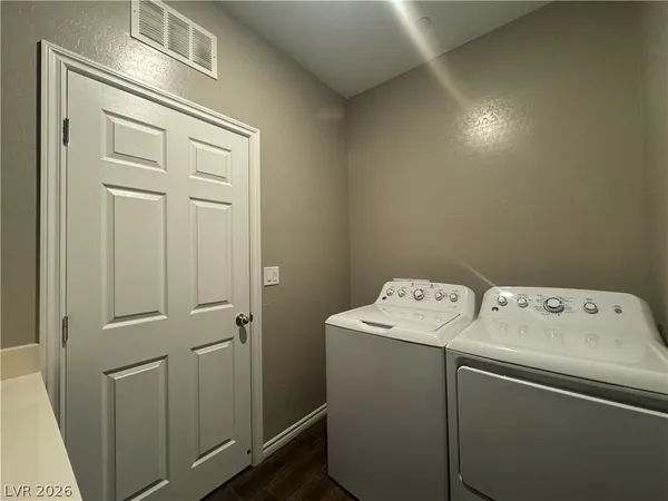 $2,550 | 3171 Rowan Brook Avenue, Henderson, NV 89052
