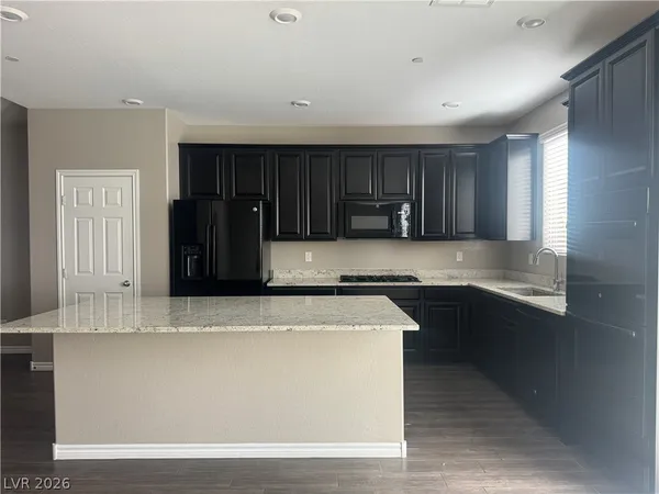 $2,550 | 3171 Rowan Brook Avenue, Henderson, NV 89052