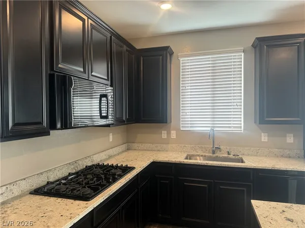 $2,550 | 3171 Rowan Brook Avenue, Henderson, NV 89052