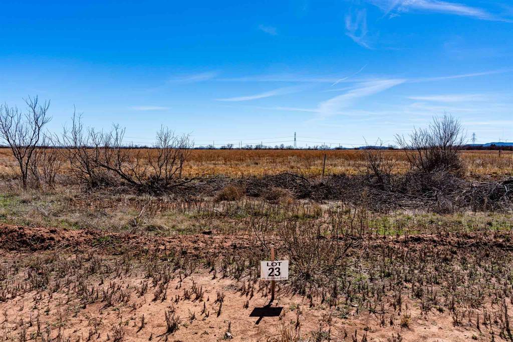 23-982 Derstine Road Merkel, TX 79536 - Photo 19 of 30 a view of a yard