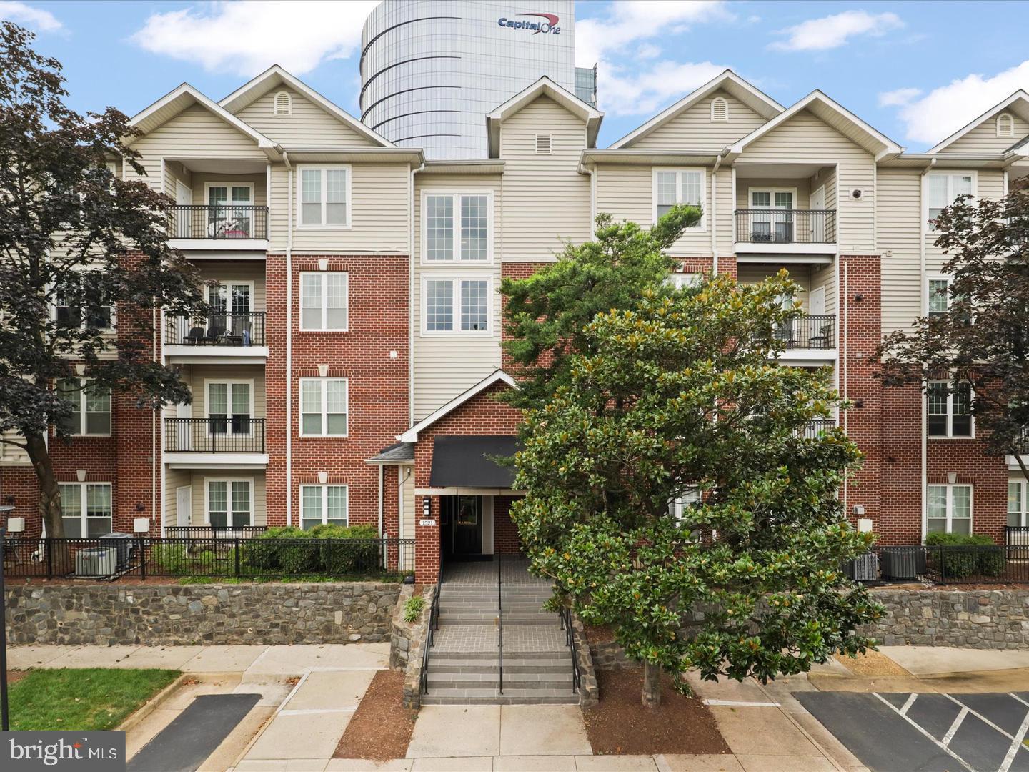 1580 Spring Gate Dr., Unit 4406 McLean, VA 22102 - Photo 4 of 43