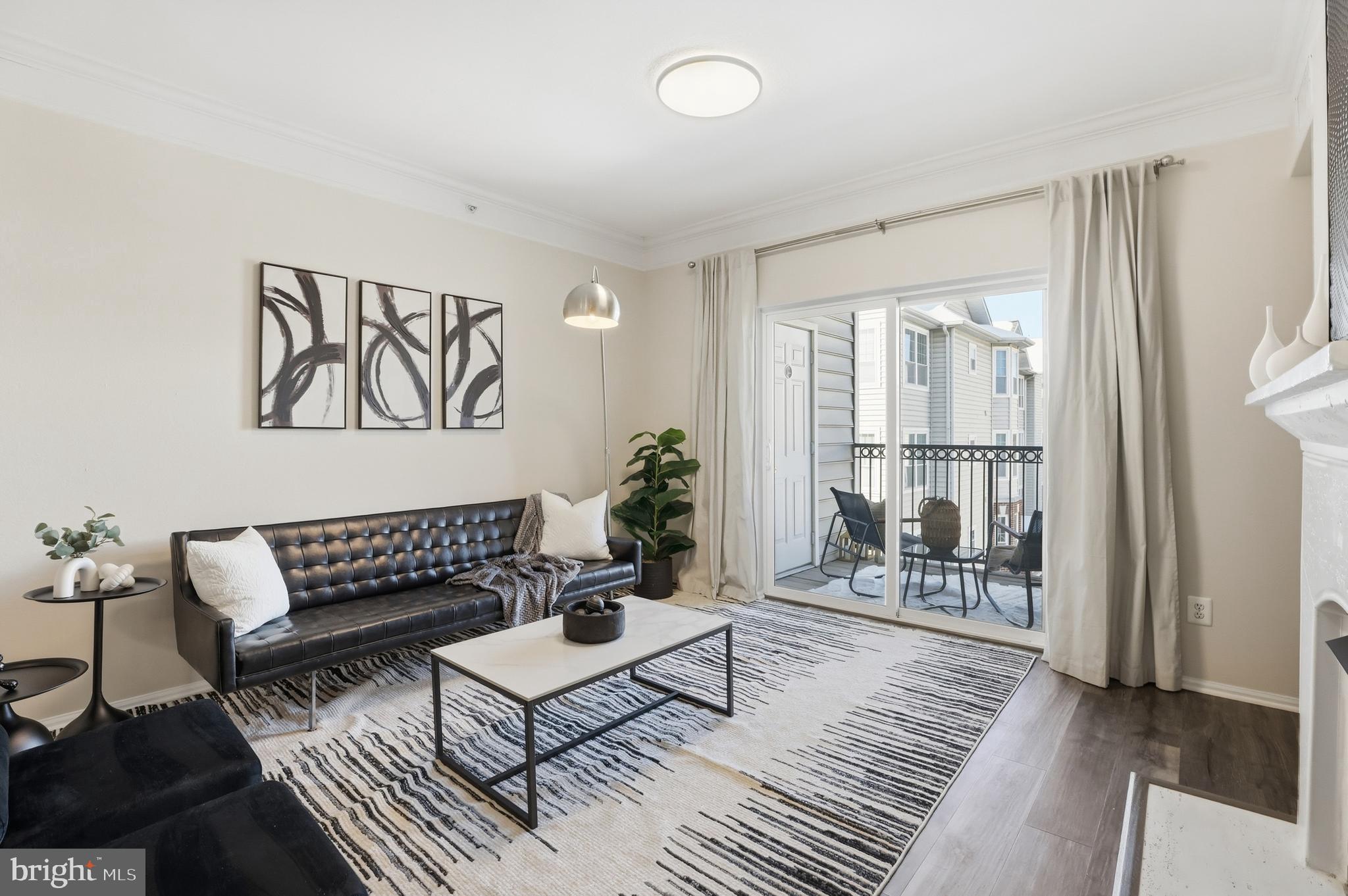1580 Spring Gate Dr., Unit 4406 McLean, VA 22102 - Photo 7 of 43 Living Room
