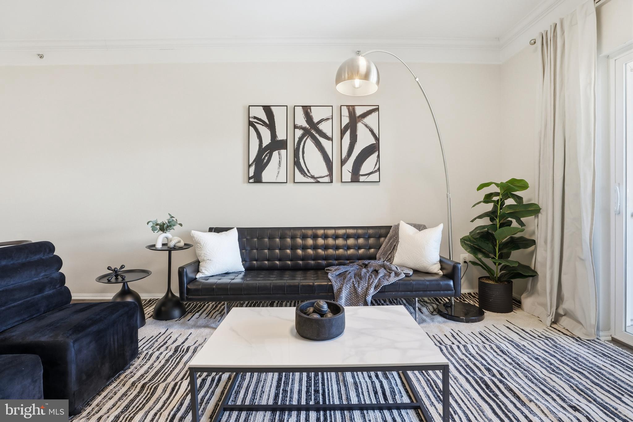 1580 Spring Gate Dr., Unit 4406 McLean, VA 22102 - Photo 8 of 43 Living Room