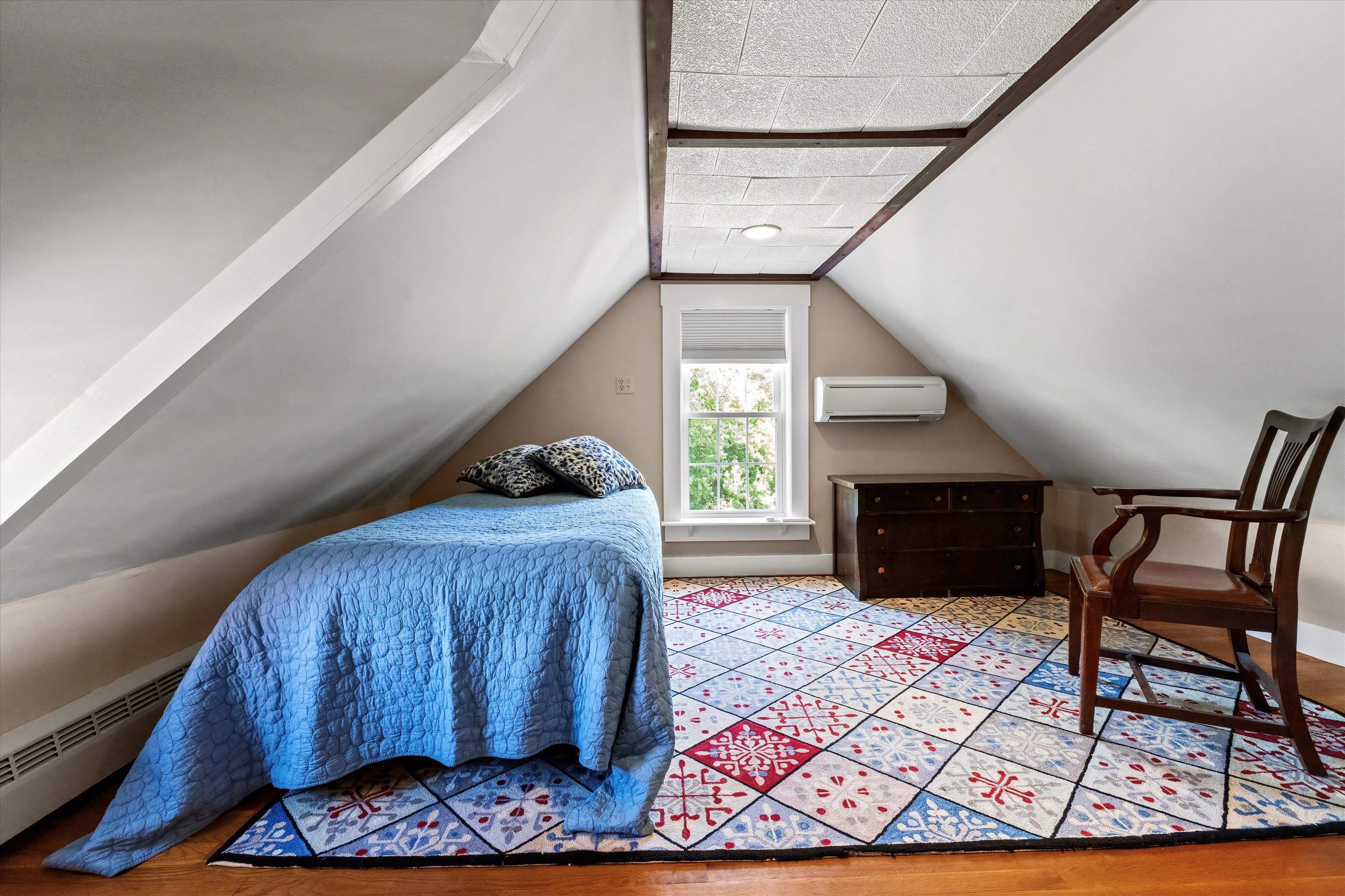 1041 Bridge Street Manchester, NH 03104 - Photo 19 of 50