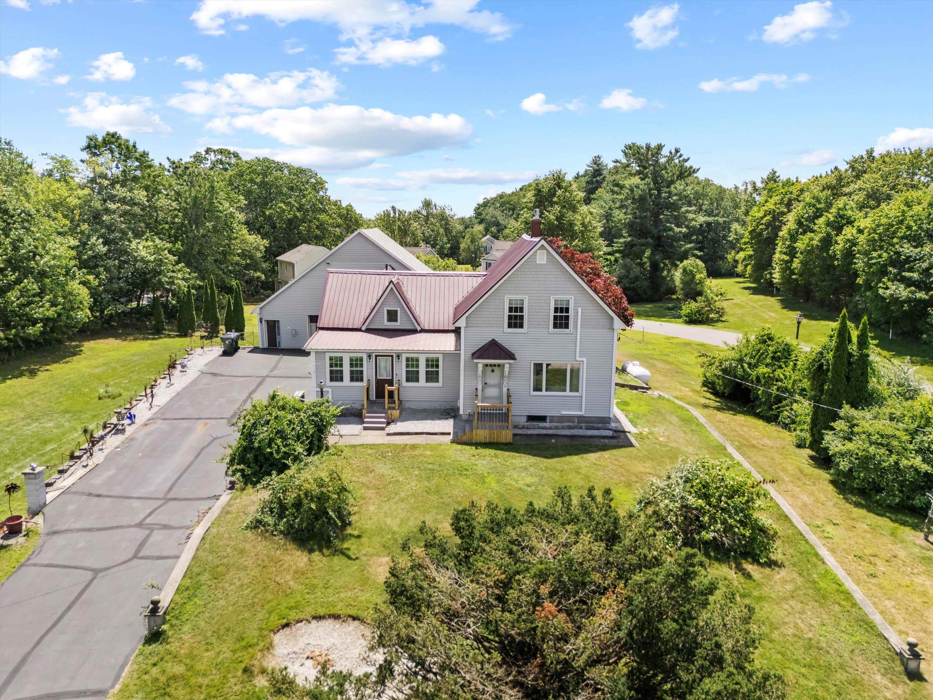 1041 Bridge Street Manchester, NH 03104 - Photo 2 of 50