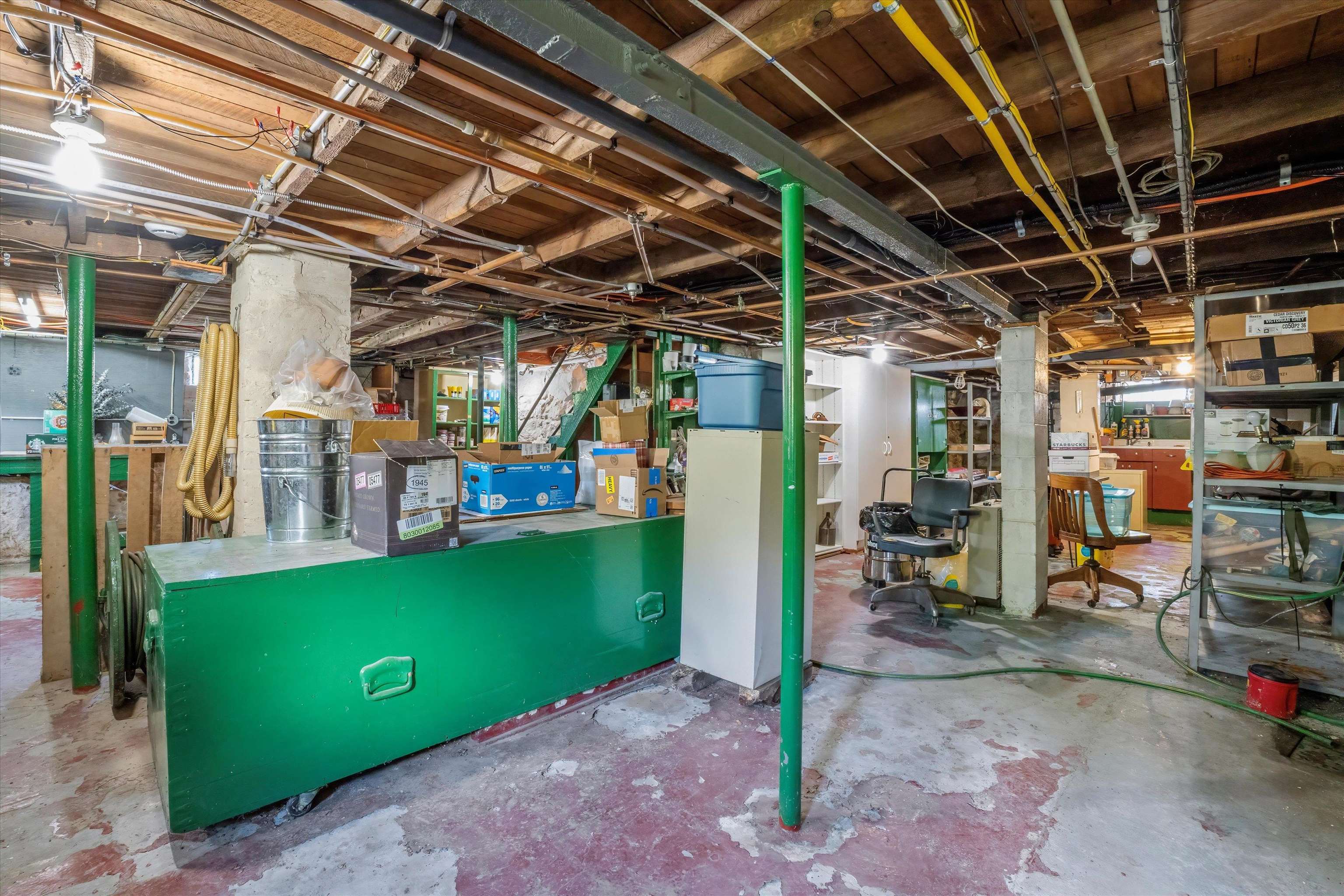 1041 Bridge Street Manchester, NH 03104 - Photo 28 of 50