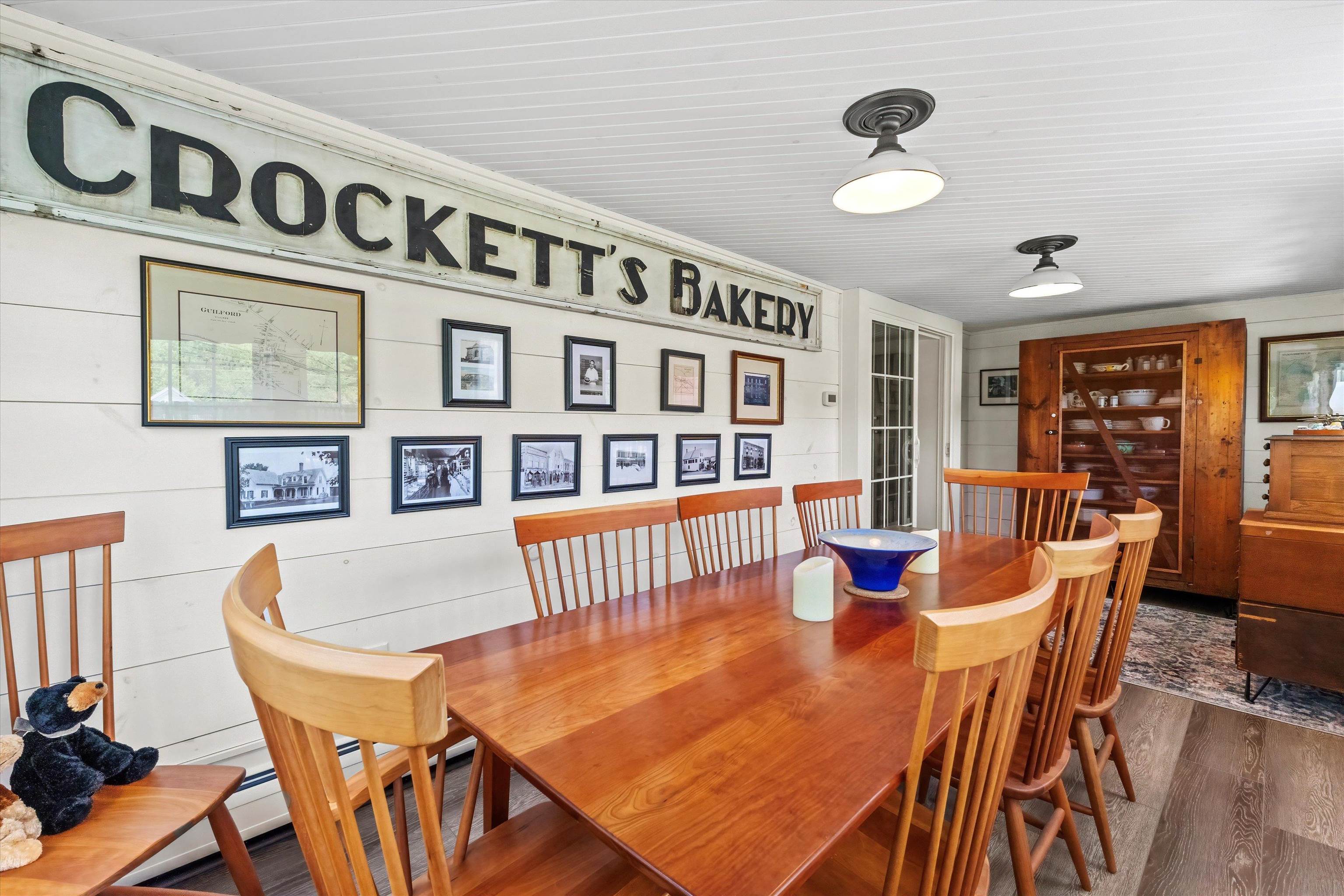 1041 Bridge Street Manchester, NH 03104 - Photo 10 of 50