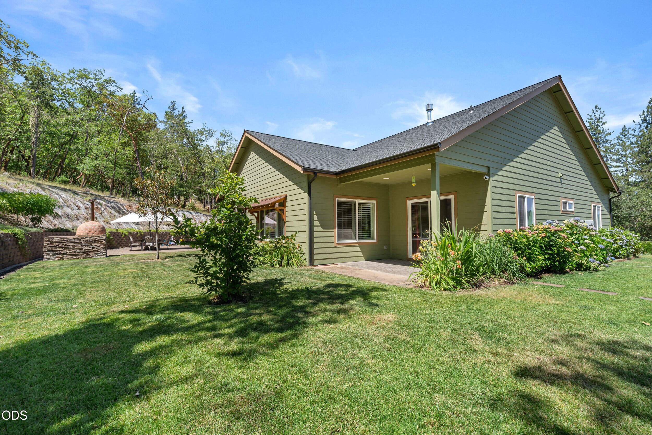 125 McKenzie Ridge Road Grants Pass, OR 97526 - Photo 31 of 62