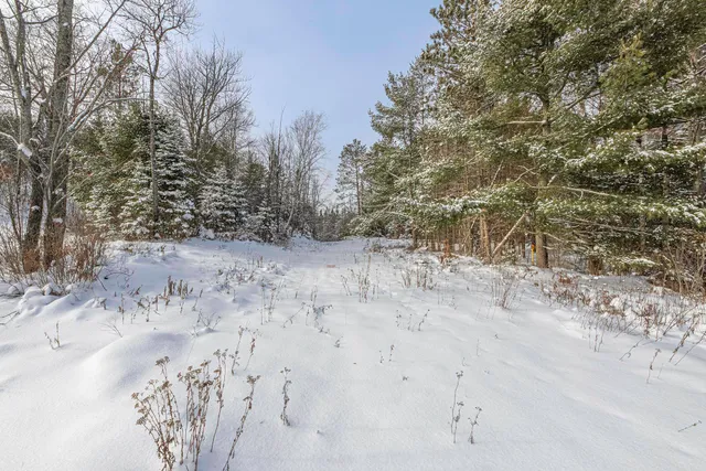 $249,900 | Clearview Court, Hazelhurst, WI 54531