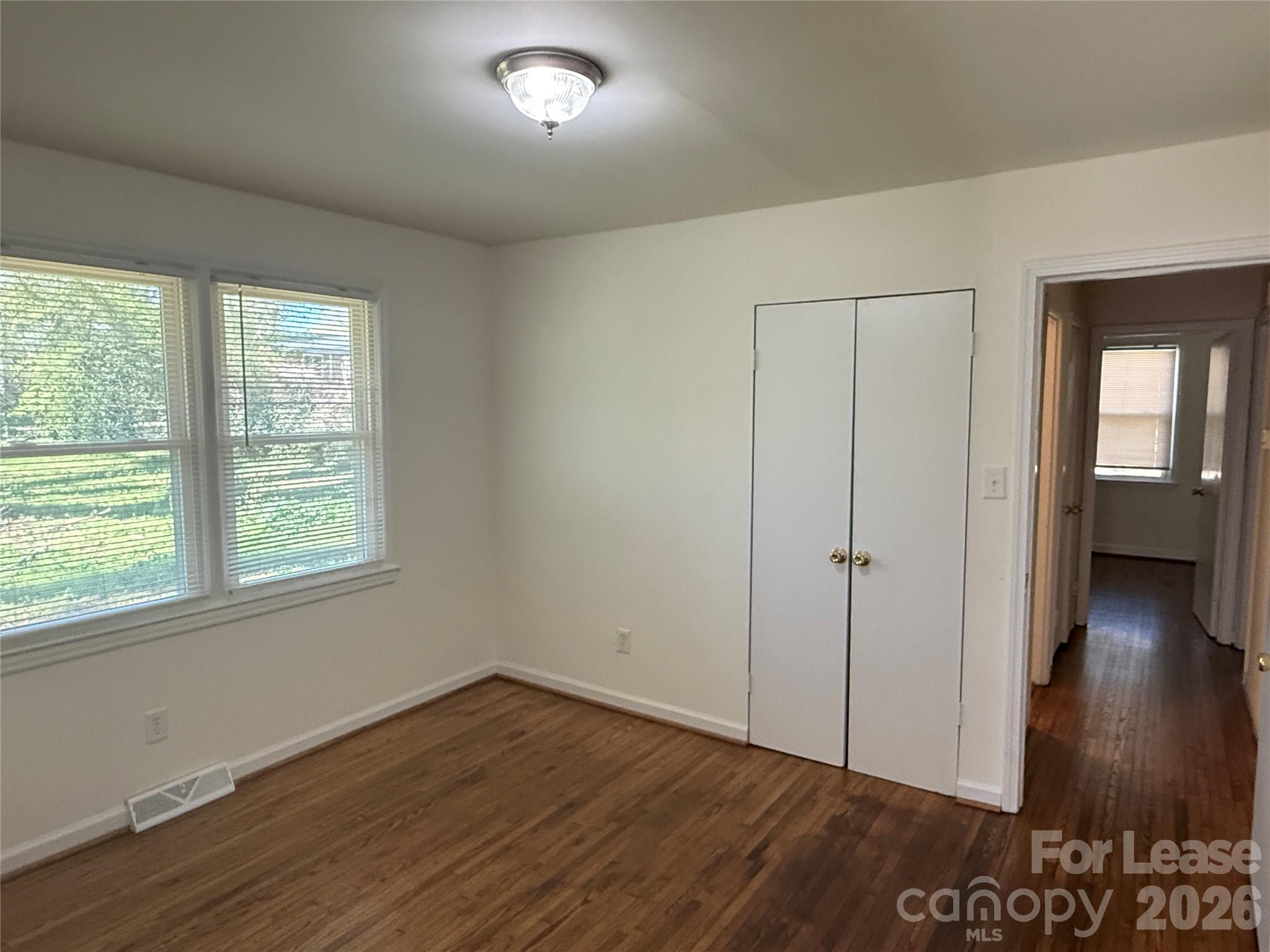 4629 Cinderella Road Charlotte, NC 28213 - Photo 8 of 9