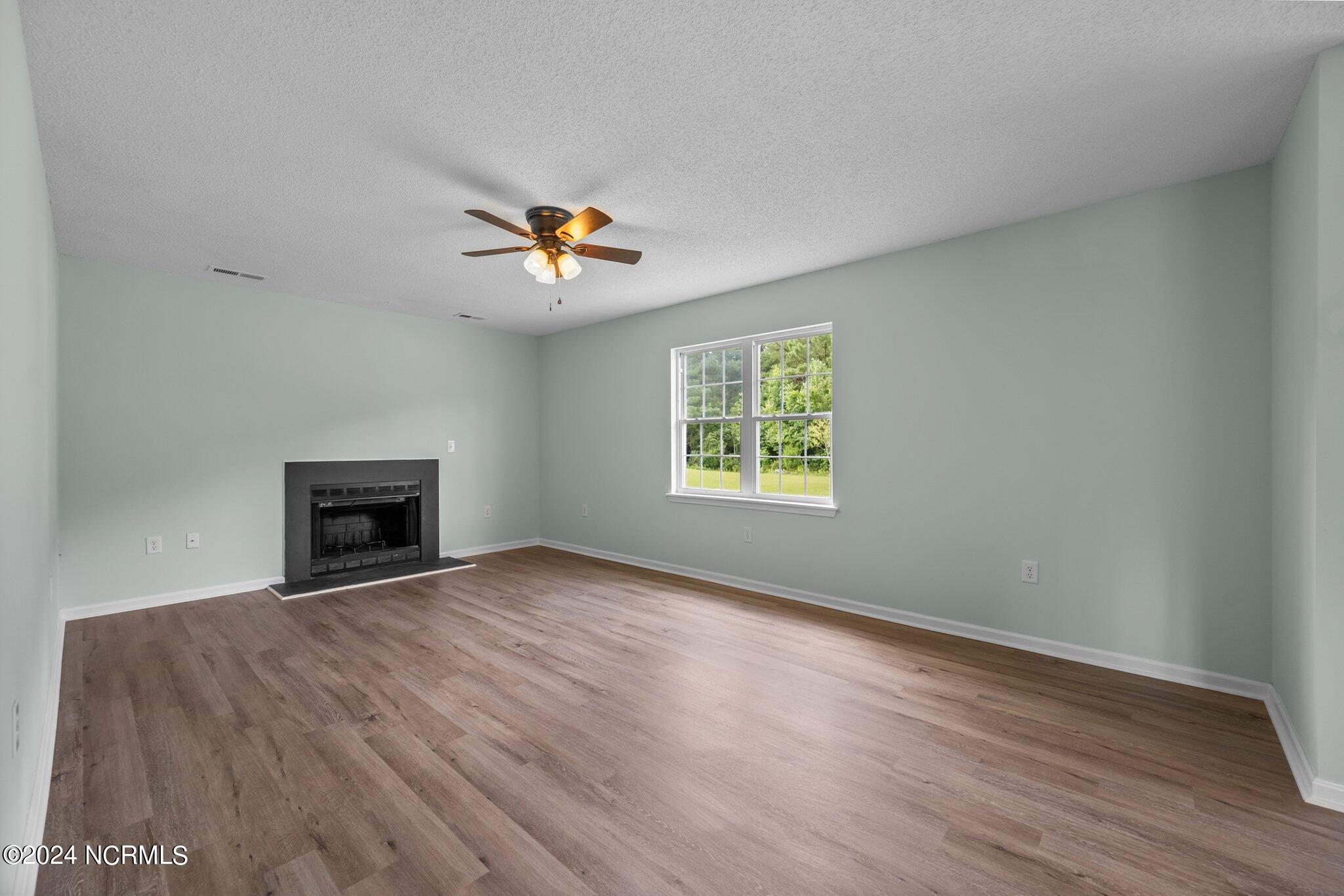 452 High Hill Road Jacksonville, NC 28540 - Photo 19 of 50 16-web-or-mls-_Z723414
