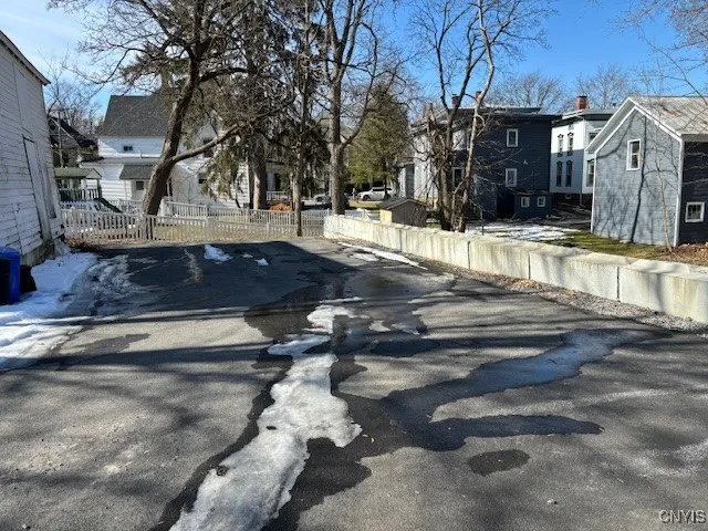 $1,500 | 6 Fountain Street, Kirkland, NY 13323