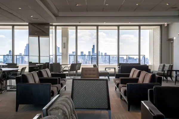 $2,700 | 2800 North Lake Shore Drive, Unit 715, Chicago, IL 60657