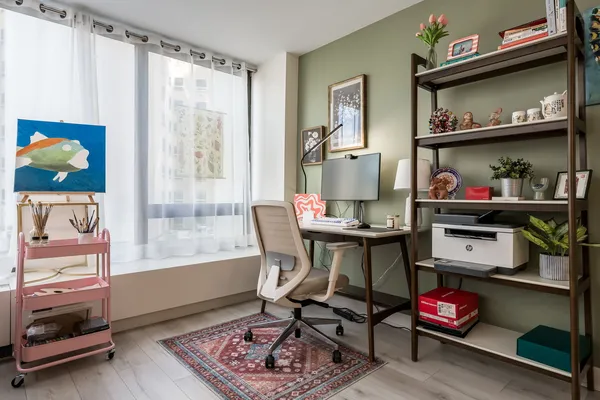 $2,700 | 2800 North Lake Shore Drive, Unit 715, Chicago, IL 60657