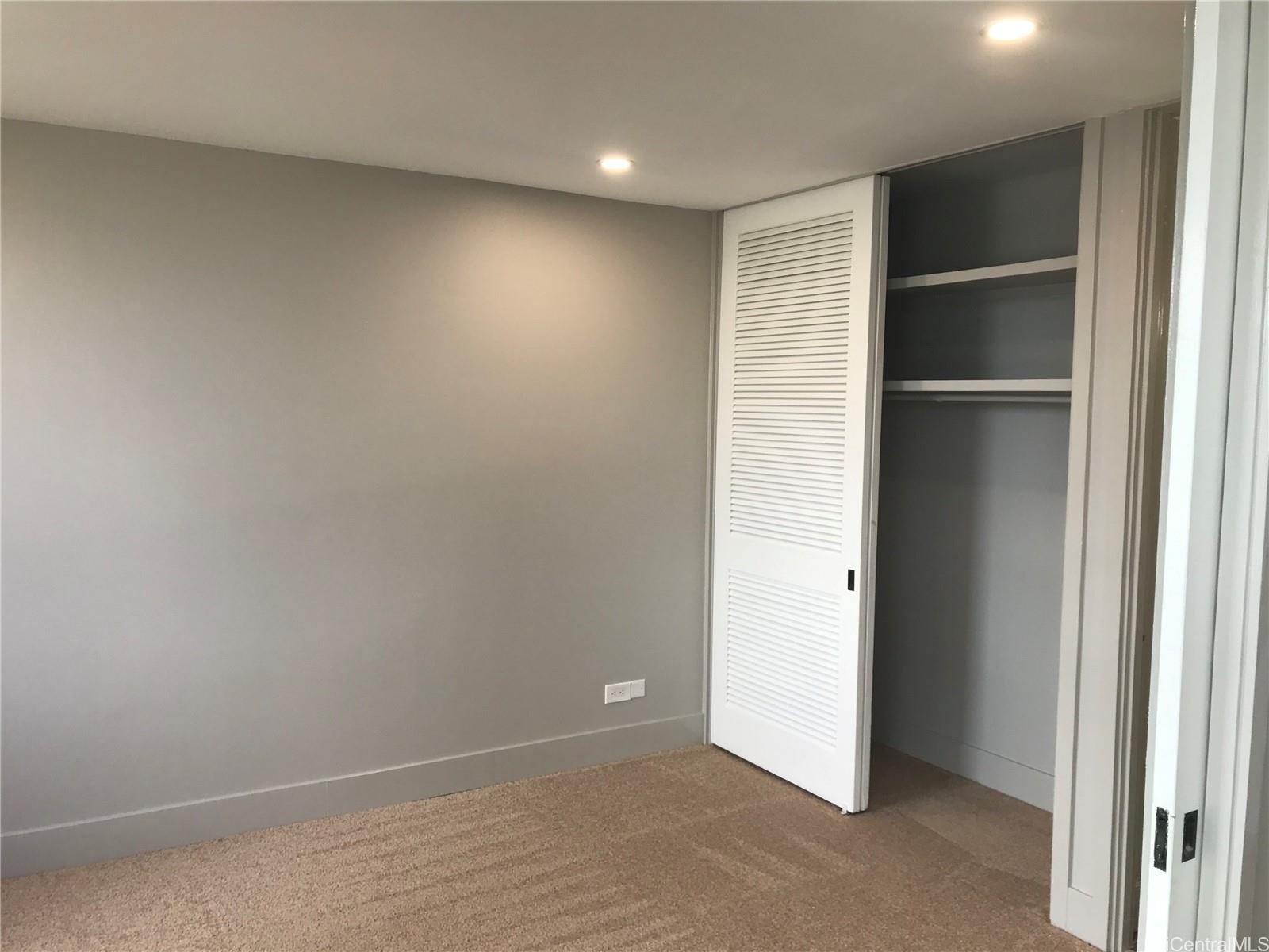 1717 Ala Wai Boulevard, Unit 2502 Honolulu, HI 96815 - Photo 5 of 15 a view of an empty room