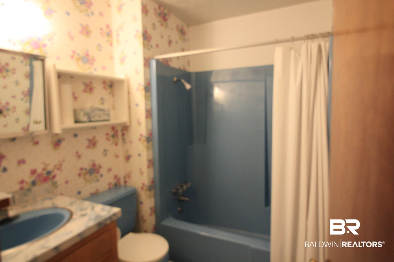 401 West Berry Avenue Foley, AL 36535 - Photo 23 of 29