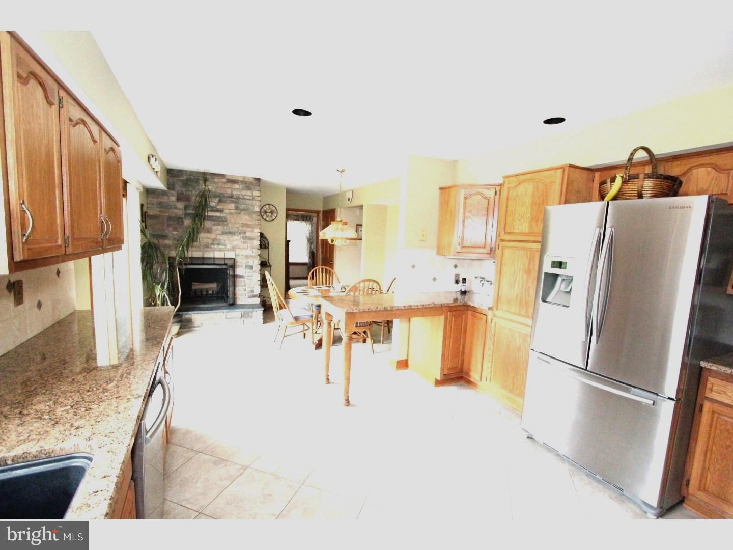 330 Eayrestown Road Southampton, NJ 08088 - Photo 11 of 25 Kitchen