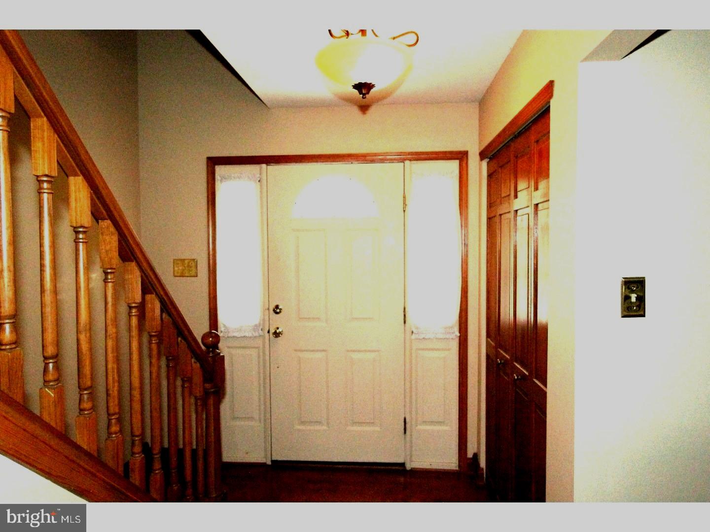 330 Eayrestown Road Southampton, NJ 08088 - Photo 5 of 25 Hallway