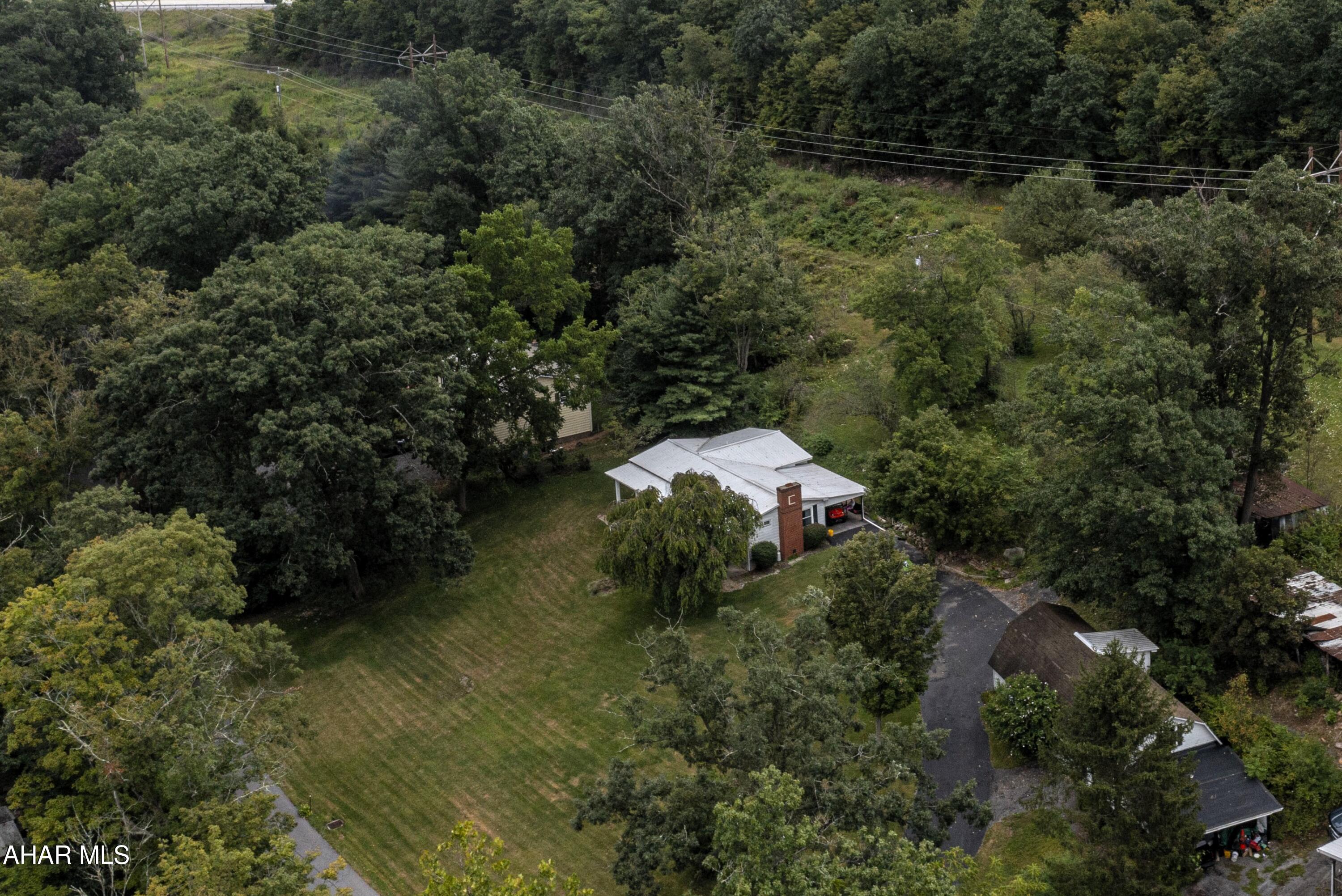 1613 Burk Road East Freedom, PA 16637 - Photo 3 of 23