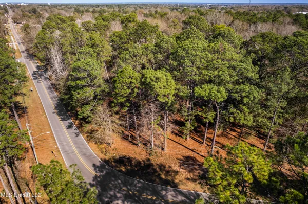$224,900 | 1906 South 28th Ave Ext., Hattiesburg, MS 39402