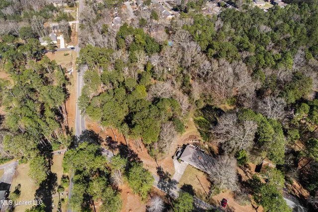 $224,900 | 1906 South 28th Ave Ext., Hattiesburg, MS 39402