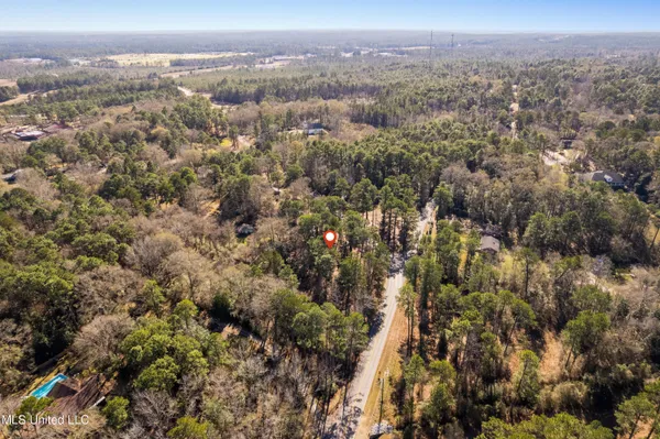 $224,900 | 1906 South 28th Ave Ext., Hattiesburg, MS 39402
