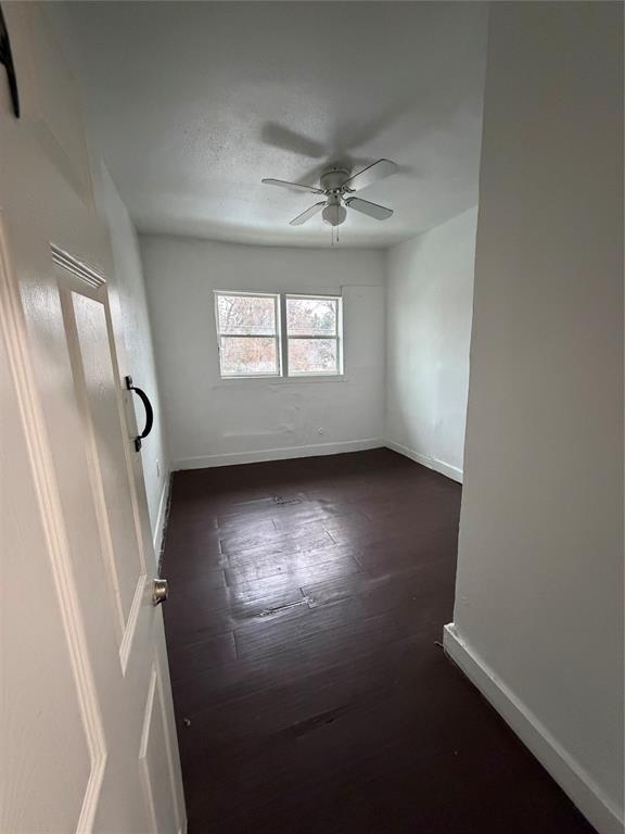 3528 Colonial Avenue Dallas, TX 75215 - Photo 14 of 32