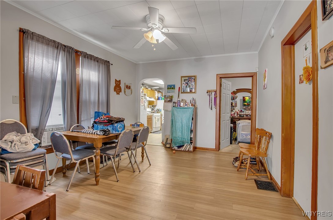 116 19th Street Buffalo, NY 14213 - Photo 4 of 25 Lower Unit Dining Room
