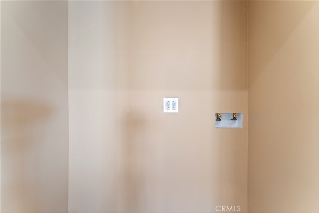 6942 Valmont Street Tujunga, CA 91042 - Photo 19 of 22 a view of a small space