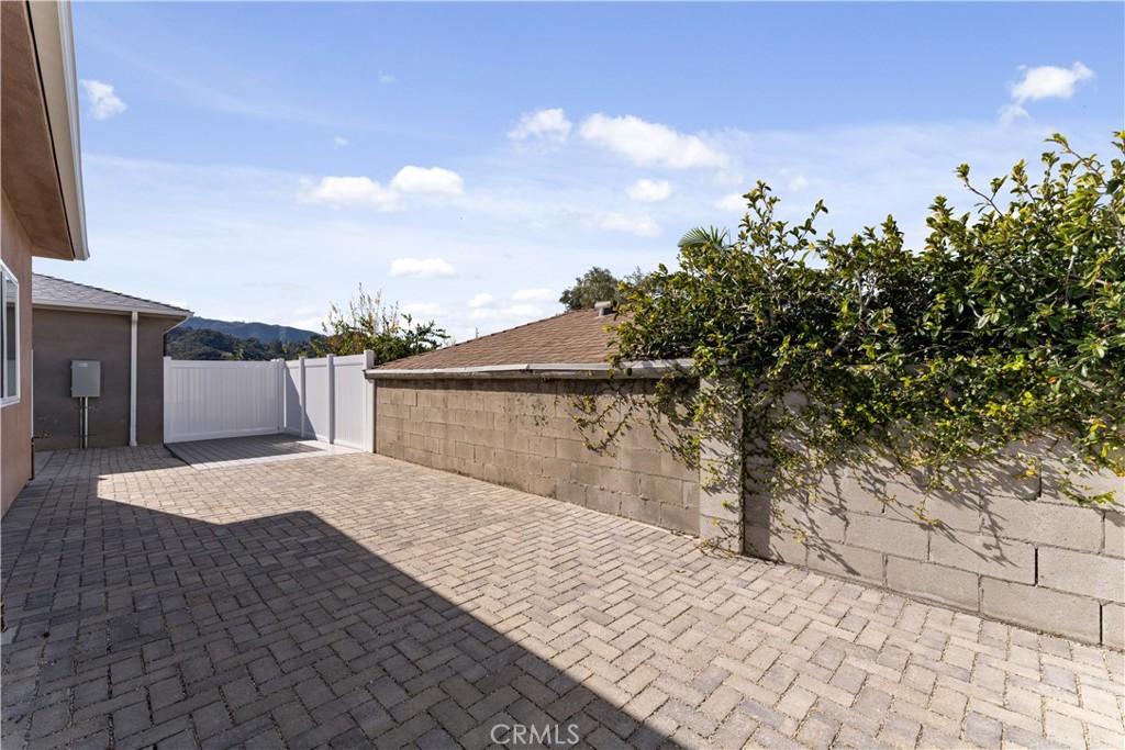 6942 Valmont Street Tujunga, CA 91042 - Photo 20 of 22 a backyard of a house