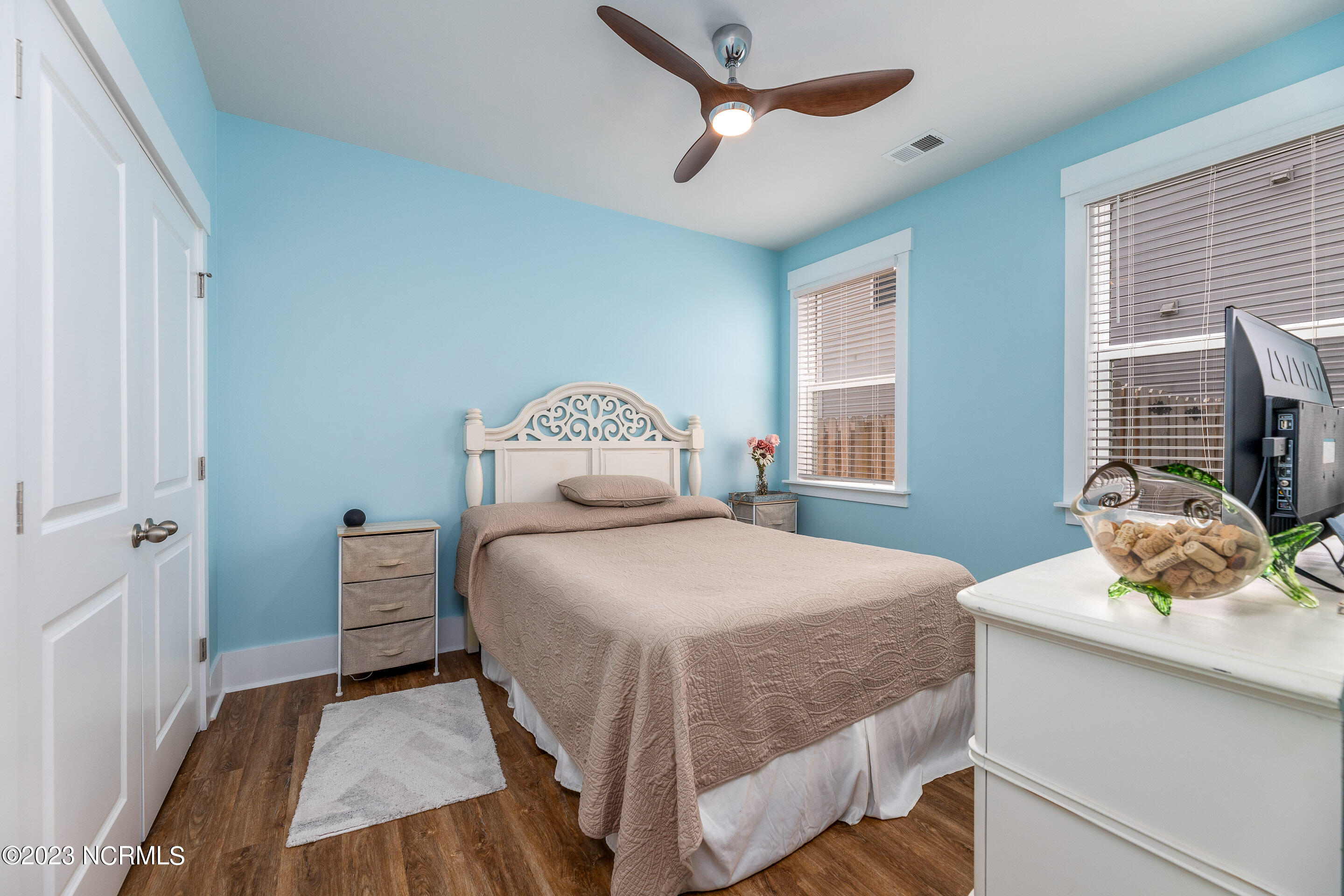 416 Edgewater Way Surf City, NC 28445 - Photo 21 of 35 Bedroom 3