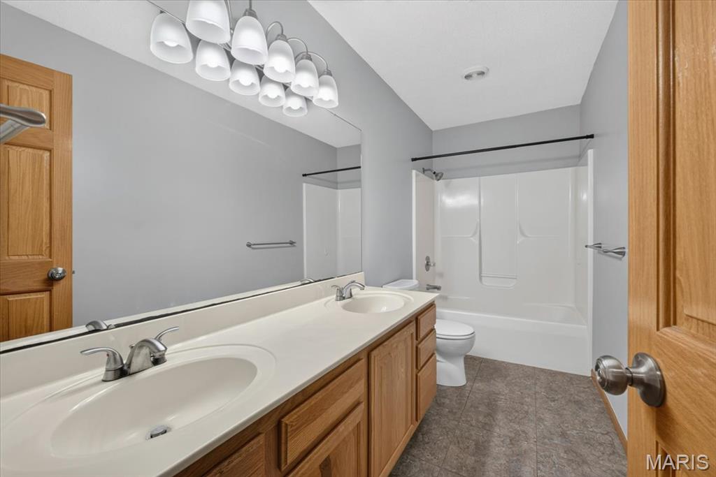 813 E Haven Waterloo, IL 62298 - Photo 25 of 55