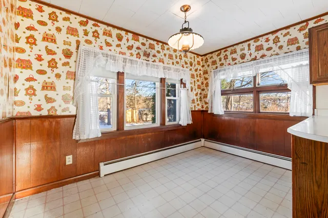 $329,000 | 527 Rollins Road, Rollinsford, NH 03869