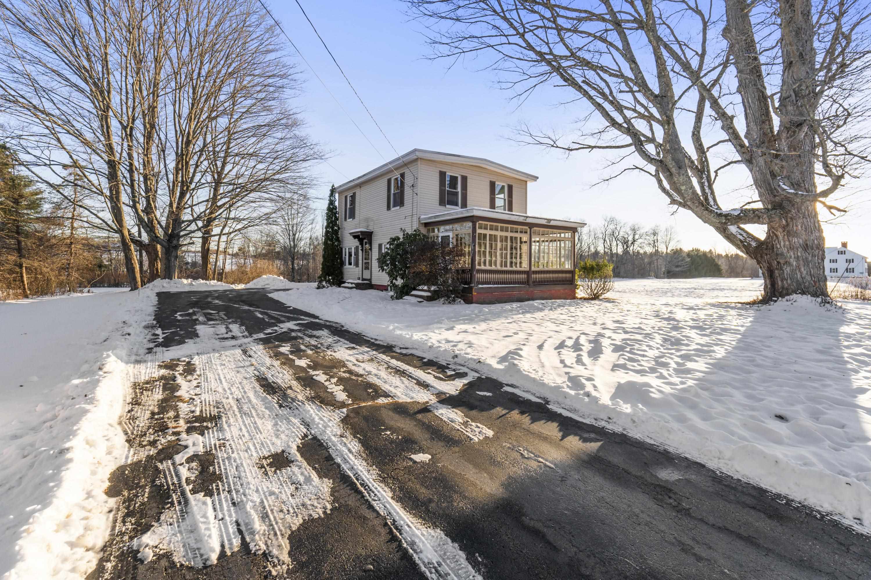 527 Rollins Road Rollinsford, NH 03869 - Photo 2 of 45