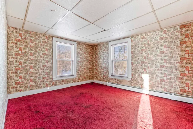 $329,000 | 527 Rollins Road, Rollinsford, NH 03869