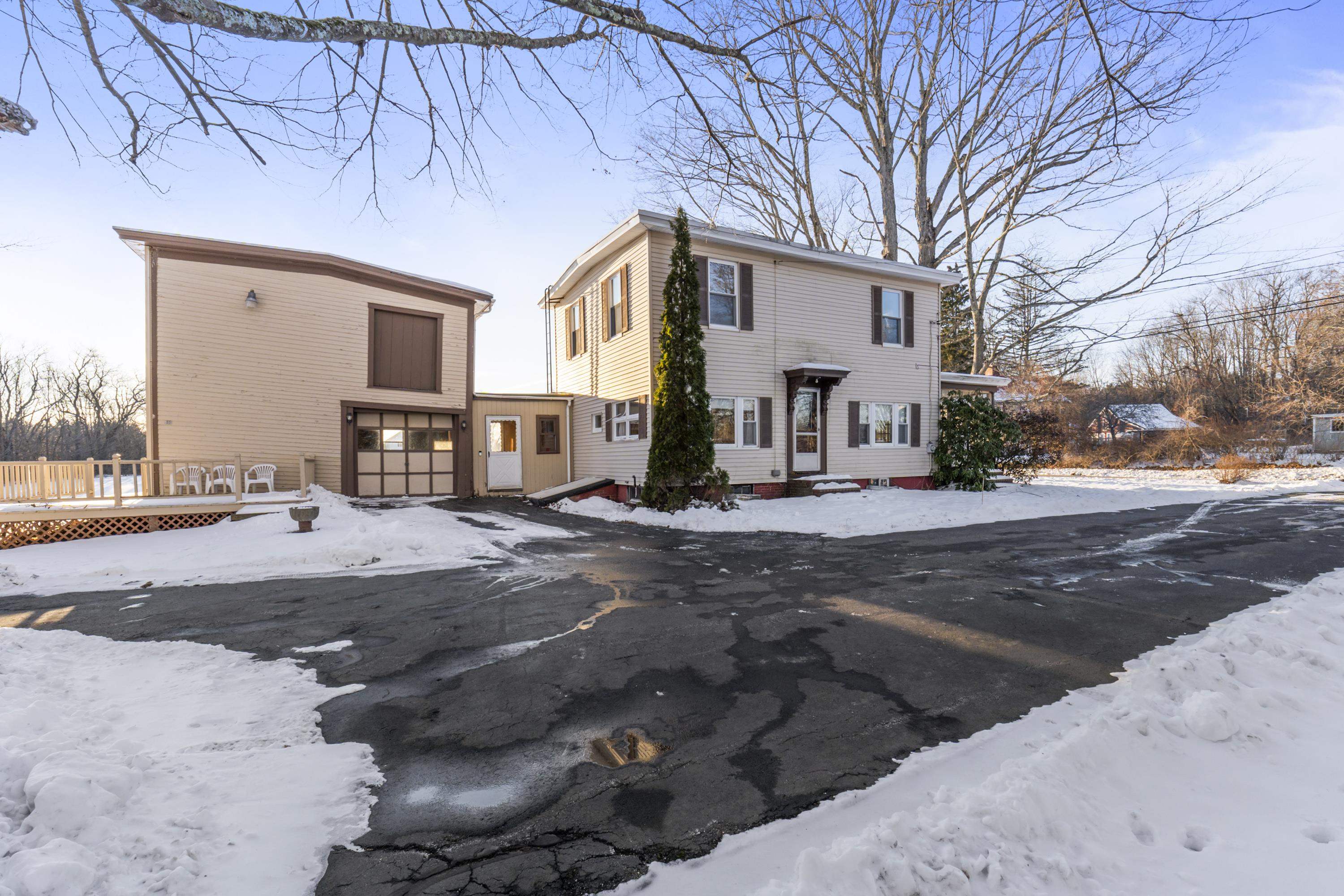 527 Rollins Road Rollinsford, NH 03869 - Photo 4 of 45