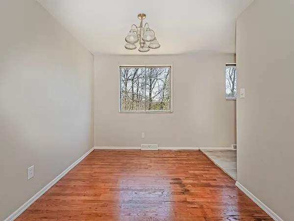 $180,000 | 118 Courtney Drive, Verona, PA 15147