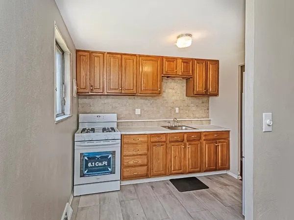 $180,000 | 118 Courtney Drive, Verona, PA 15147