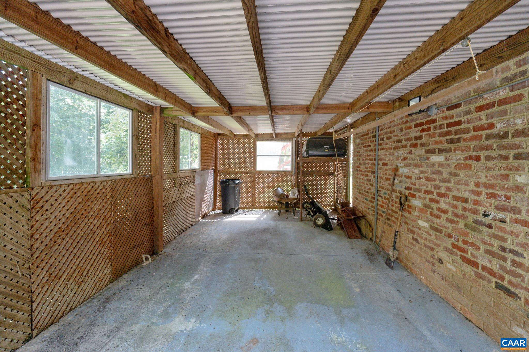 306 Gloucester Road Charlottesville, VA 22901 - Photo 33 of 33 Gallery Image 33