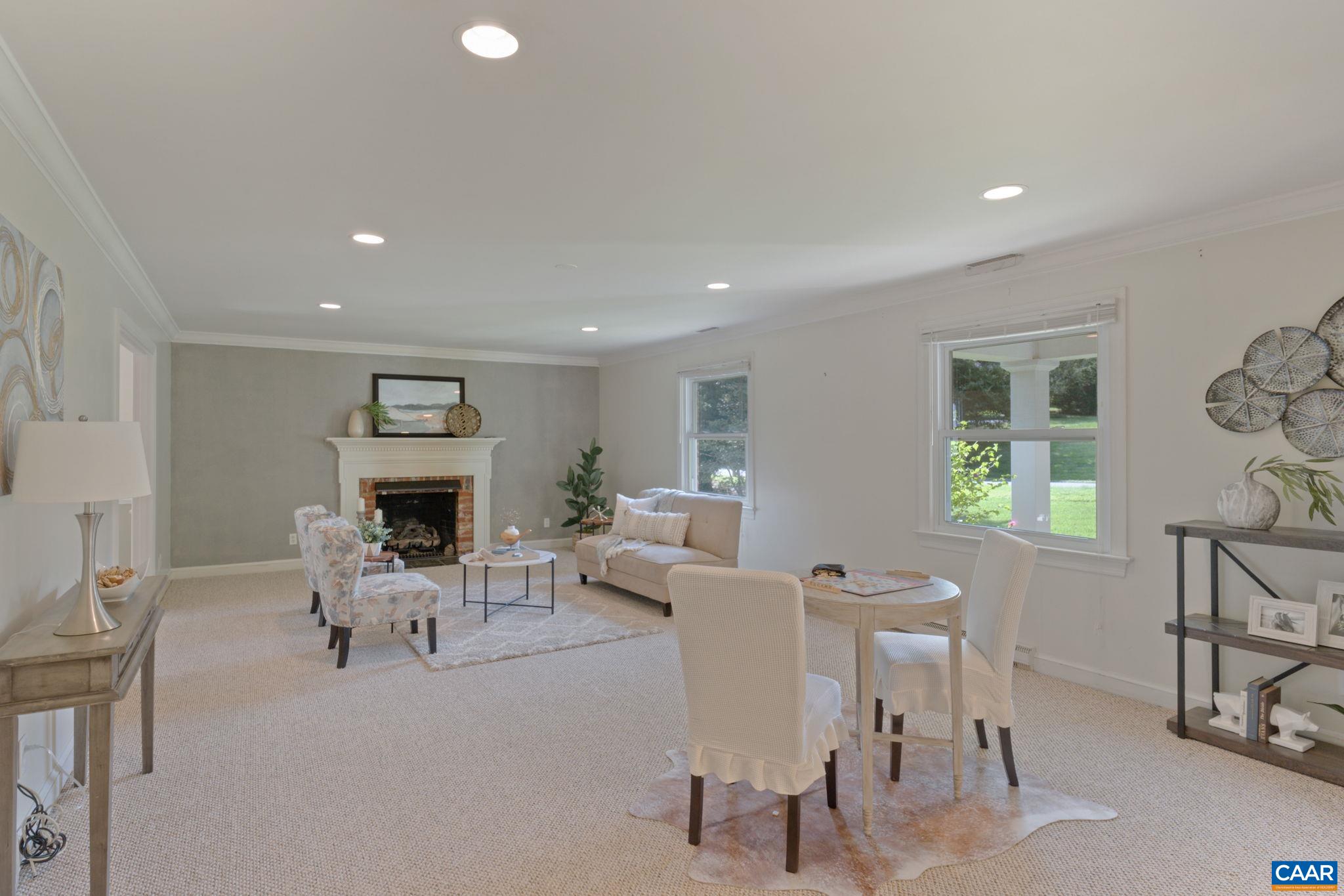 306 Gloucester Road Charlottesville, VA 22901 - Photo 5 of 33 Gallery Image 5