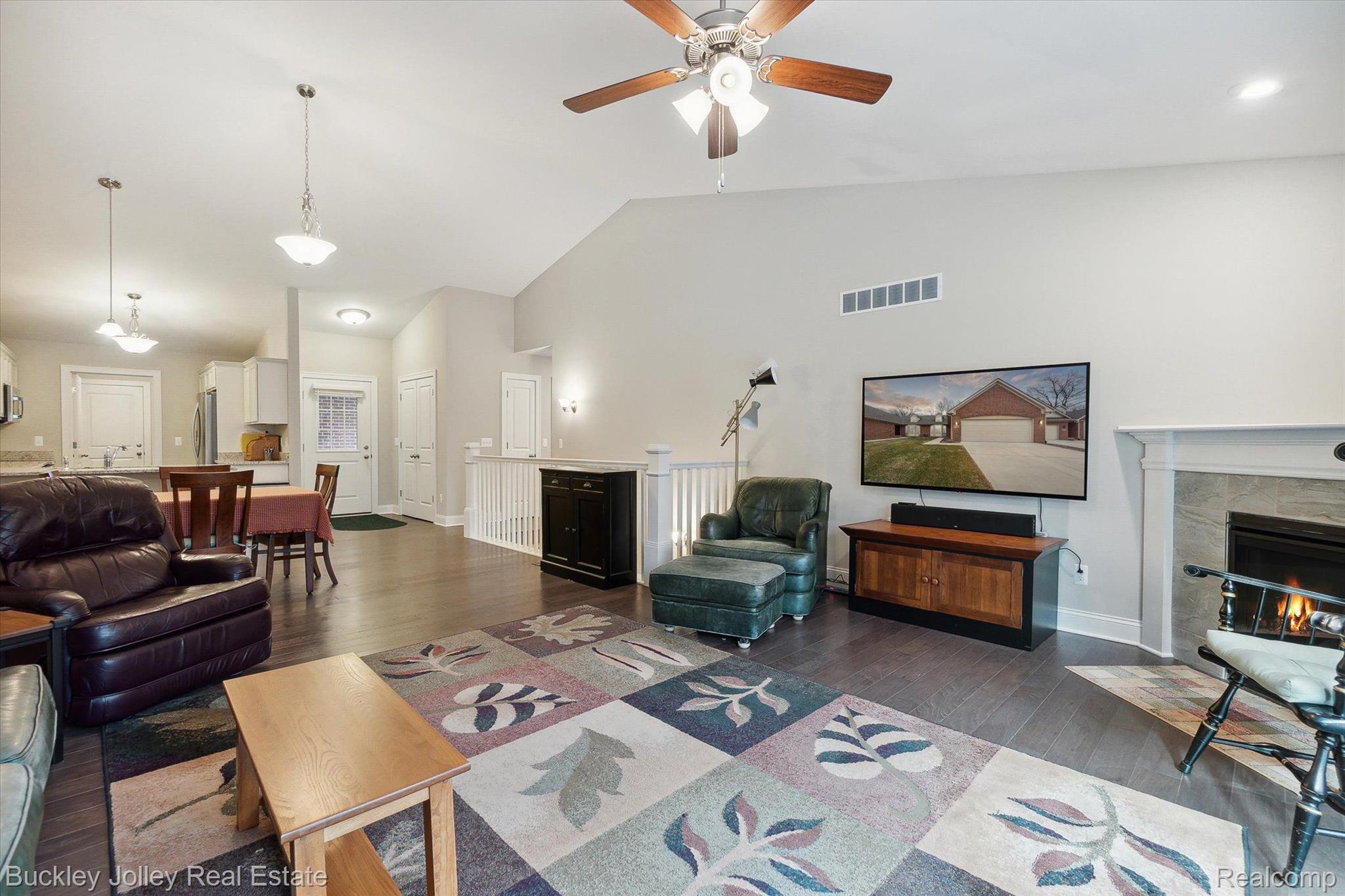 1990 Genoa Circle, Unit 3 Howell, MI 48843 - Photo 6 of 30 Soaring Ceiling