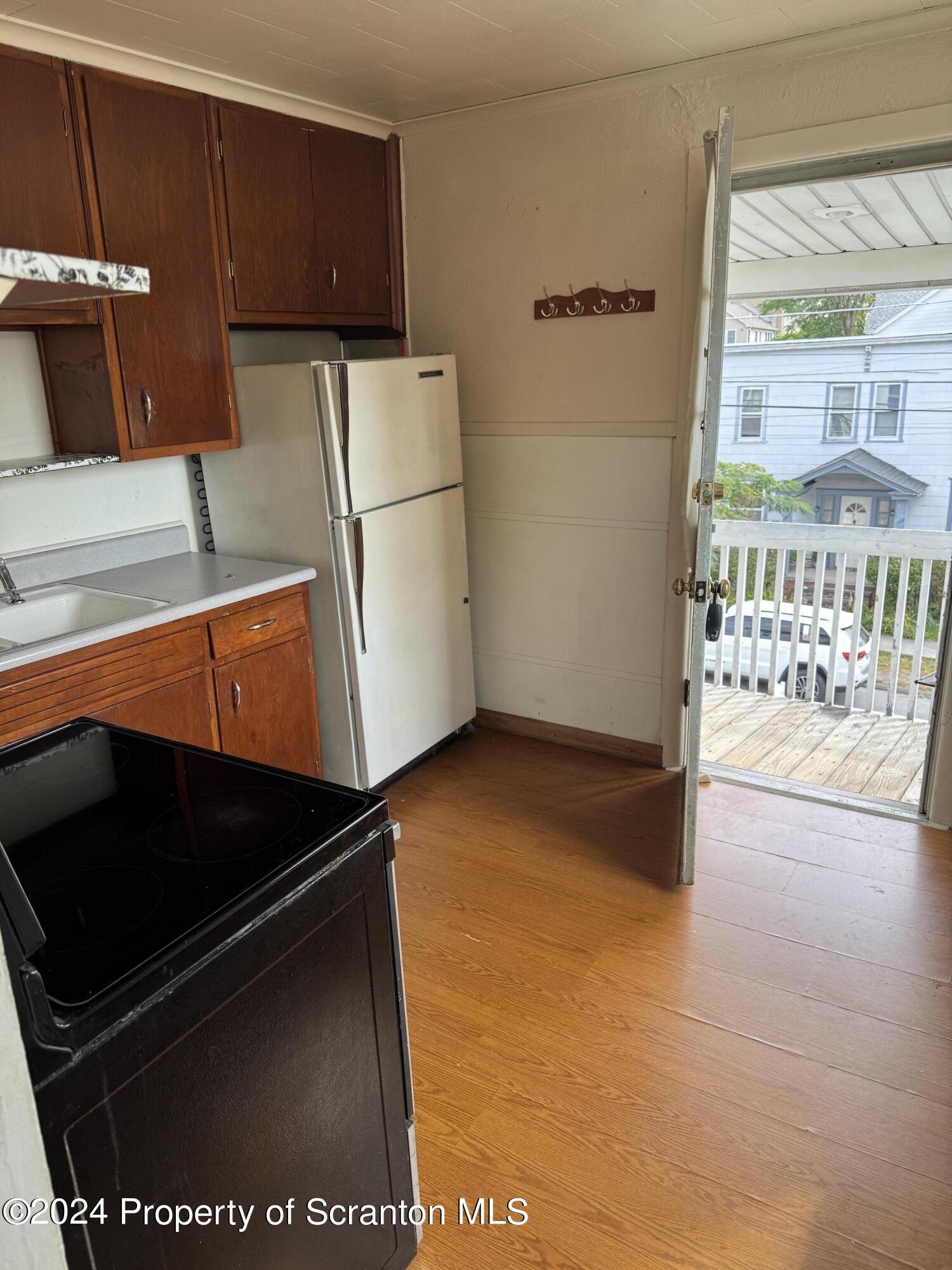 111 West Grove Street, Unit 2 Scranton, PA 18509 - Photo 4 of 10