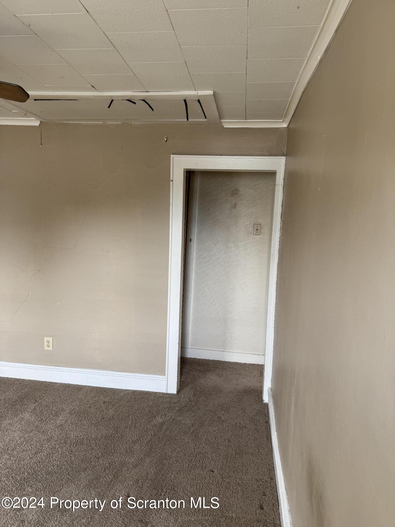 111 West Grove Street, Unit 2 Scranton, PA 18509 - Photo 6 of 10