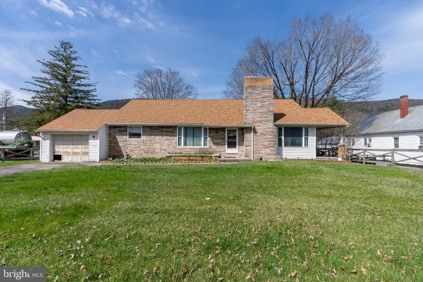 $244,900 | 11578 Blue Gray Trail, Brandywine, WV 26802