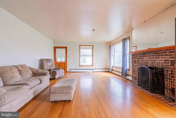 $244,900 | 11578 Blue Gray Trail, Brandywine, WV 26802