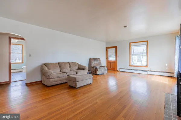 $244,900 | 11578 Blue Gray Trail, Brandywine, WV 26802