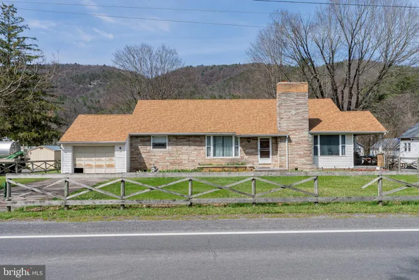 $244,900 | 11578 Blue Gray Trail, Brandywine, WV 26802