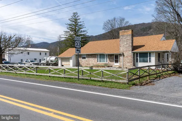 $244,900 | 11578 Blue Gray Trail, Brandywine, WV 26802